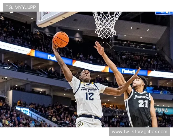 马奎特前先发后场获火箭二队试训展露潜在三分防守3D球员价值