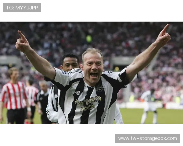 希勒评选英超第12轮最佳阵容皮克福德埃泽摩根罗杰斯等球员入选