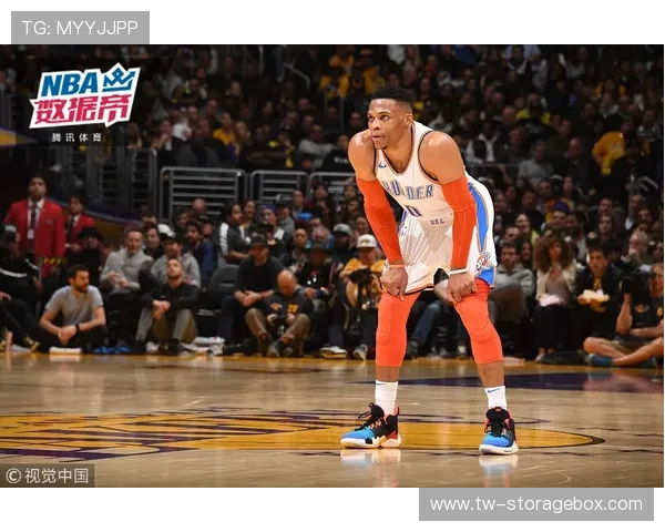 约基奇创历史第二佳绩12次三双35分15篮板10助攻仅次于罗伯特森